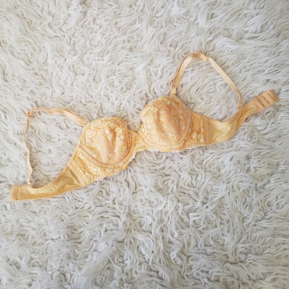 Vintage 34A Bra - Picture 2 of 9